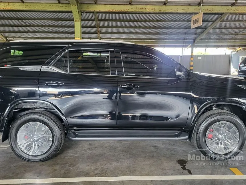 2025 Toyota Fortuner VRZ 4x4 SUV
