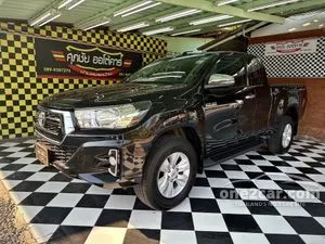 2018 Toyota HILUX REVO 2.4 E Prerunner Smart Cab Pickup