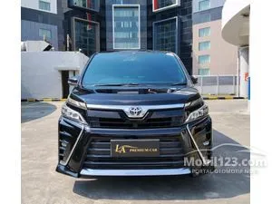 2018 Toyota Voxy 2.0 MPV