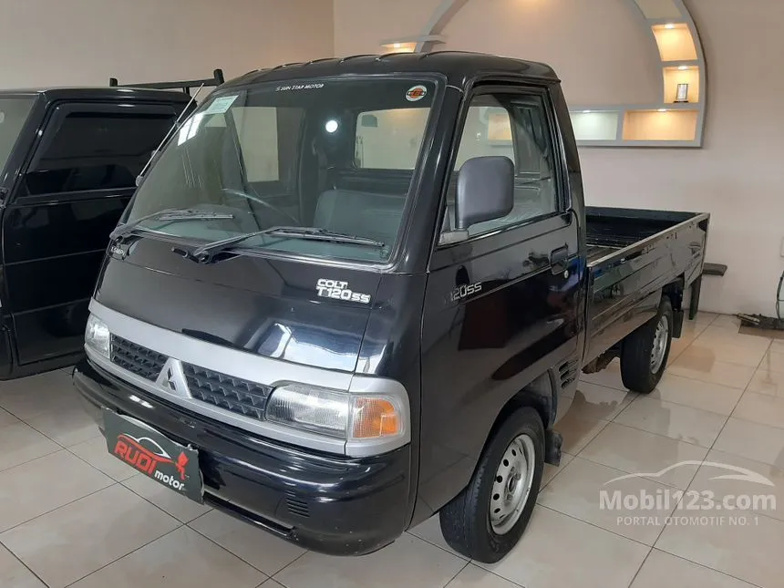 2017 Mitsubishi Colt T120SS Standard Pick-up