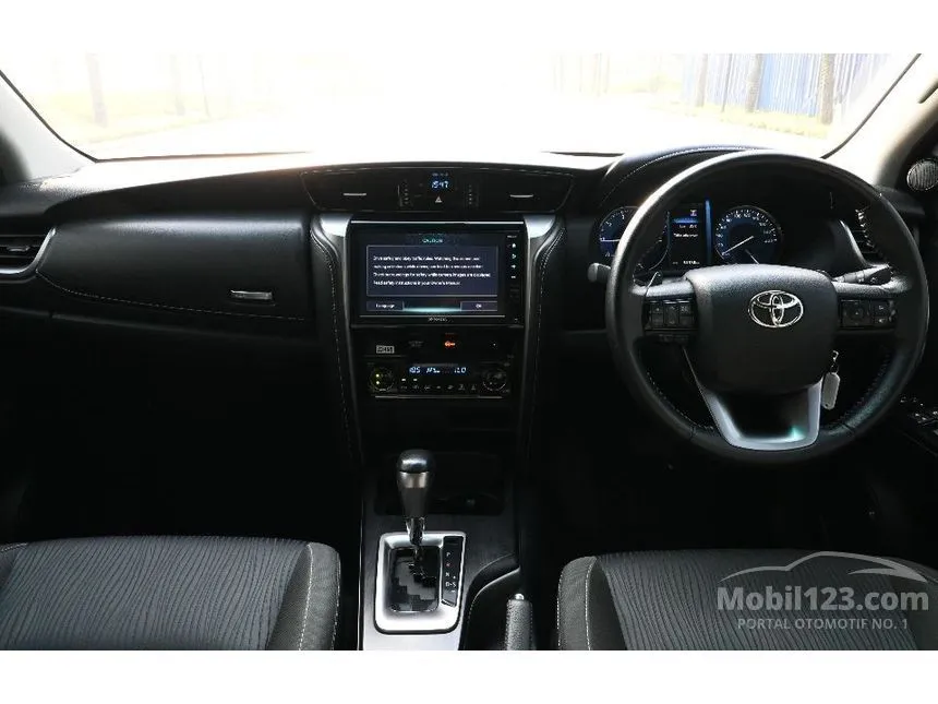 2023 Toyota Fortuner GR Sport 4X2 SUV