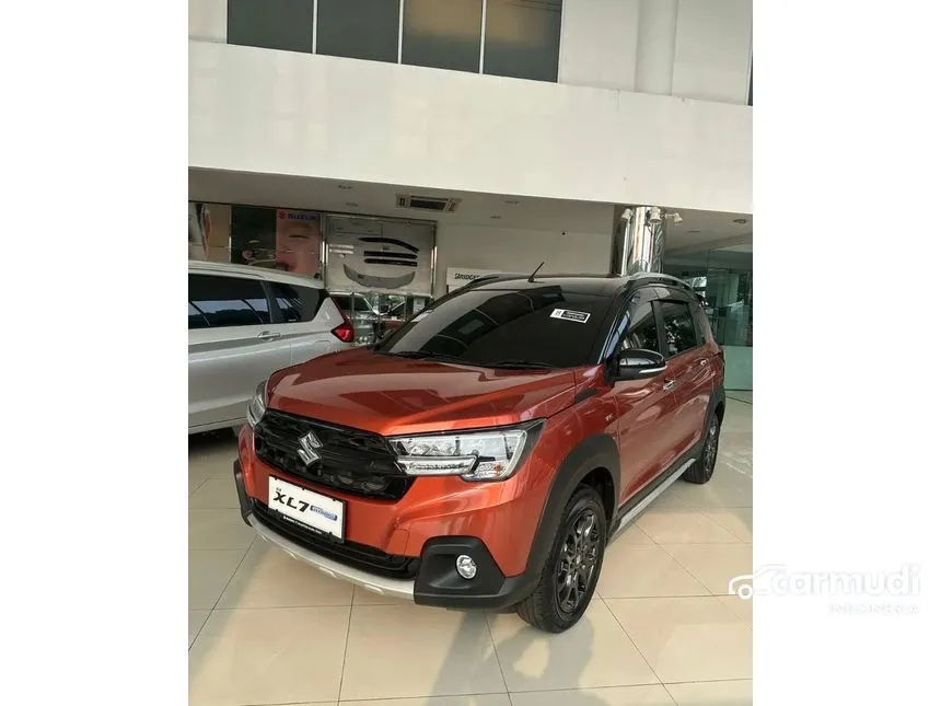 Jual Mobil Suzuki XL7 2024 ALPHA Hybrid 1.5 di DKI Jakarta Manual Wagon Orange Rp 223.000.000
