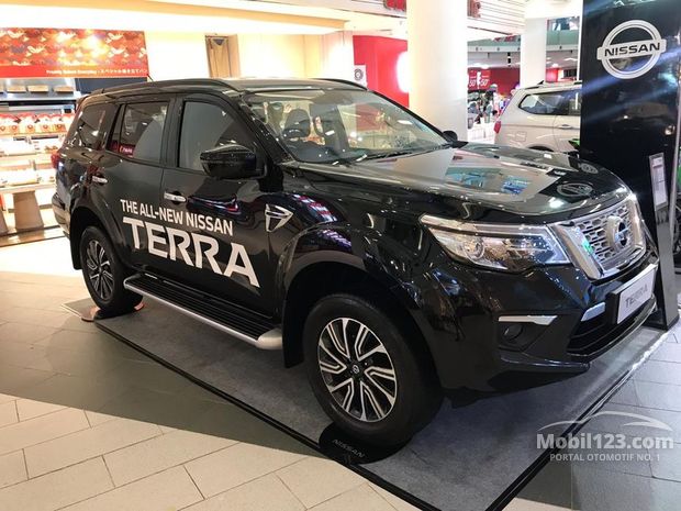 Nissan Terra Mobil Bekas Baru dijual di Indonesia - Dari 