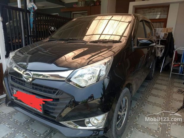 Daihatsu Sigra Mobil Bekas & Baru dijual di Bandung Jawa 