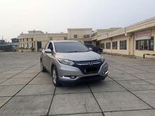 Honda HRV E AT Silver 2016 Siap pakai