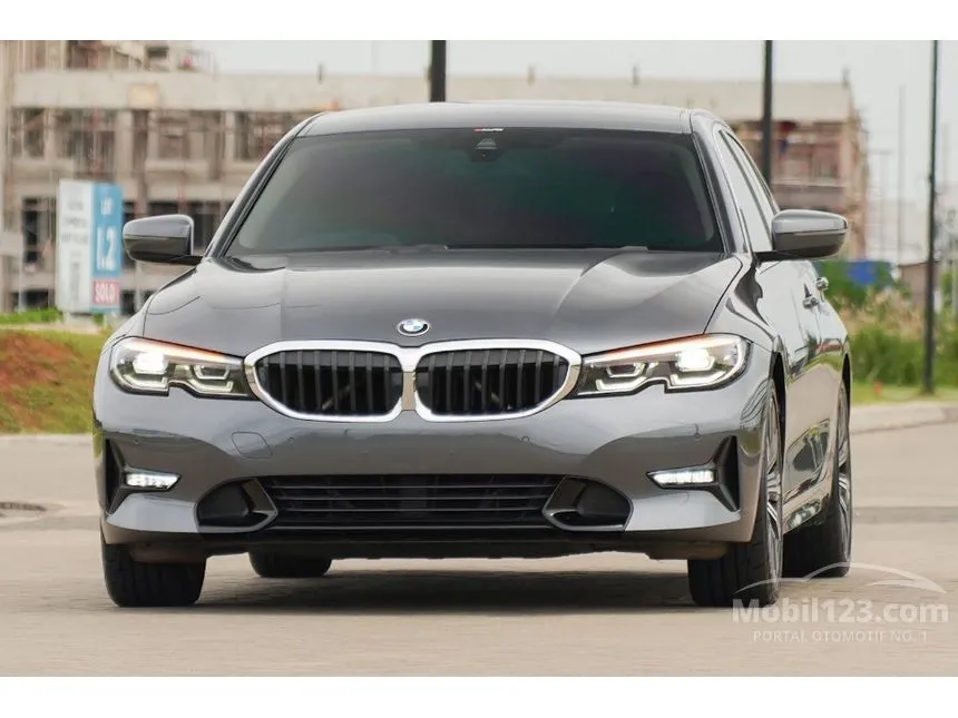2022 BMW 320i Sport Sedan