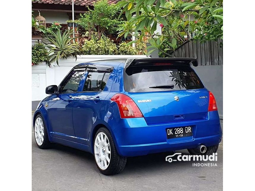 Jual Mobil Suzuki Swift 2005 1 5 Di Bali Automatic Sedan Biru Rp 72 000 000 7507598 Carmudi Co Id