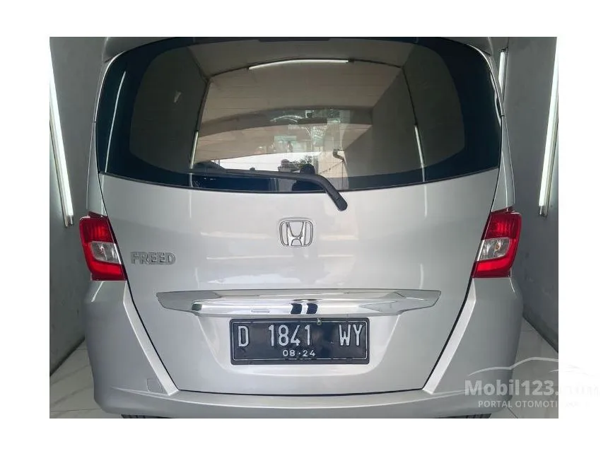 2014 Honda Freed S MPV