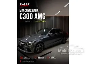 2019 Mercedes-Benz C300 2.0 AMG Line Sedan