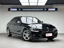 2013 BMW 320i 2.0 Luxury Sedan AT Low KM Rawatan