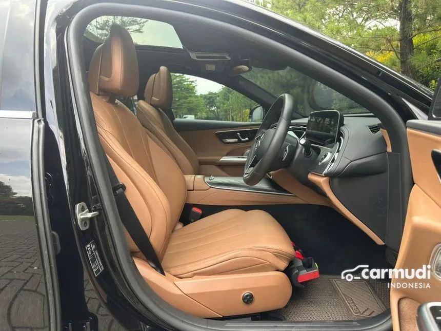 2024 Mercedes-Benz E200 Exclusive Line Sedan