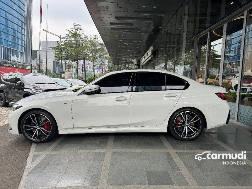 2024 BMW 330i M Sport Pro Sedan