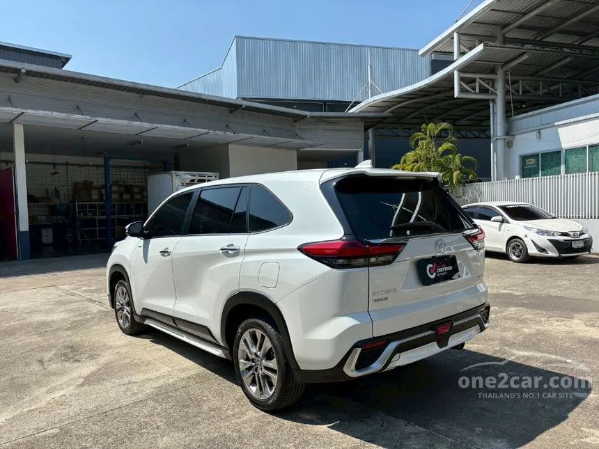 2026 Toyota INNOVA Zenix HEV Premium Wagon