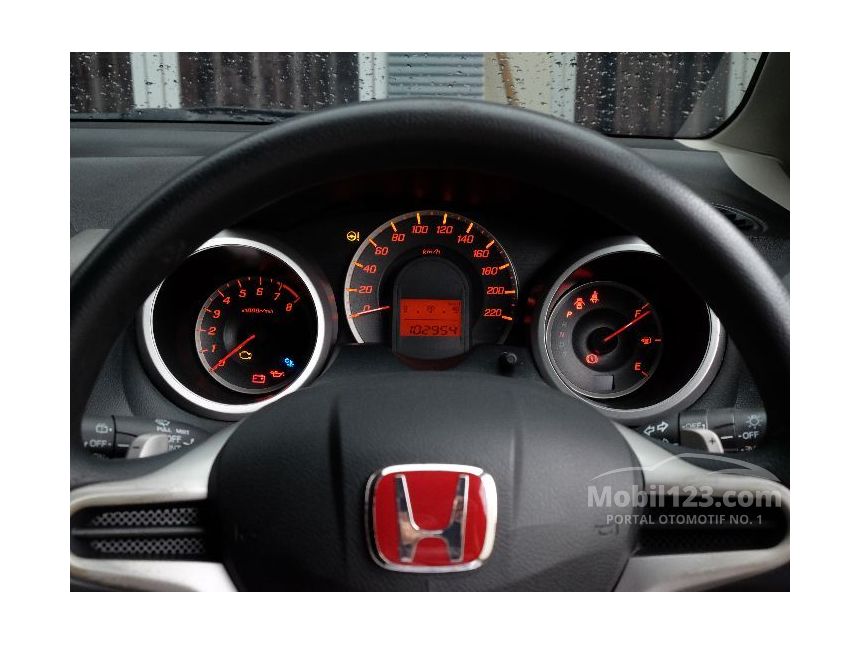 2012 Honda Jazz RS Hatchback