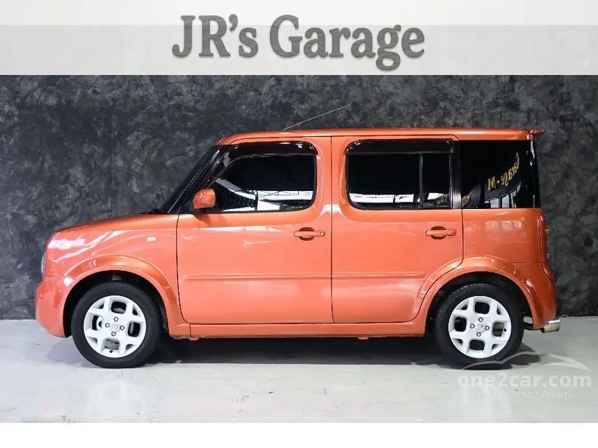 2011 Nissan CUBE 3 Hatchback