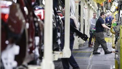 Penjualan Toyota Diramal Naik Sedikit di 2016