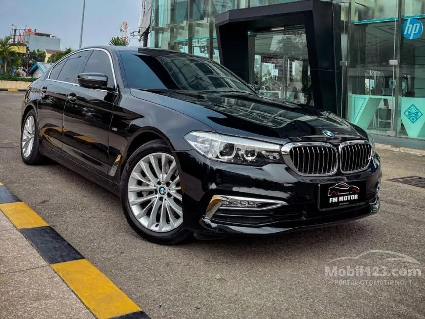 Jual Mobil BMW 530i 2018 Luxury 2.0 di DKI Jakarta Automatic Sedan ...