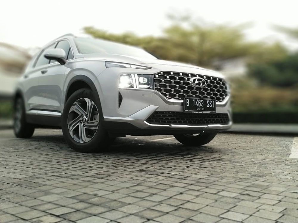 Hyundai Santa Fe Terbaru Sudah Disertai Teknologi Bluelink, Harga Mulai ...