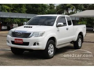 2013 Toyota HILUX VIGO 2.5 Champ E Prerunner Smart Cab Pickup