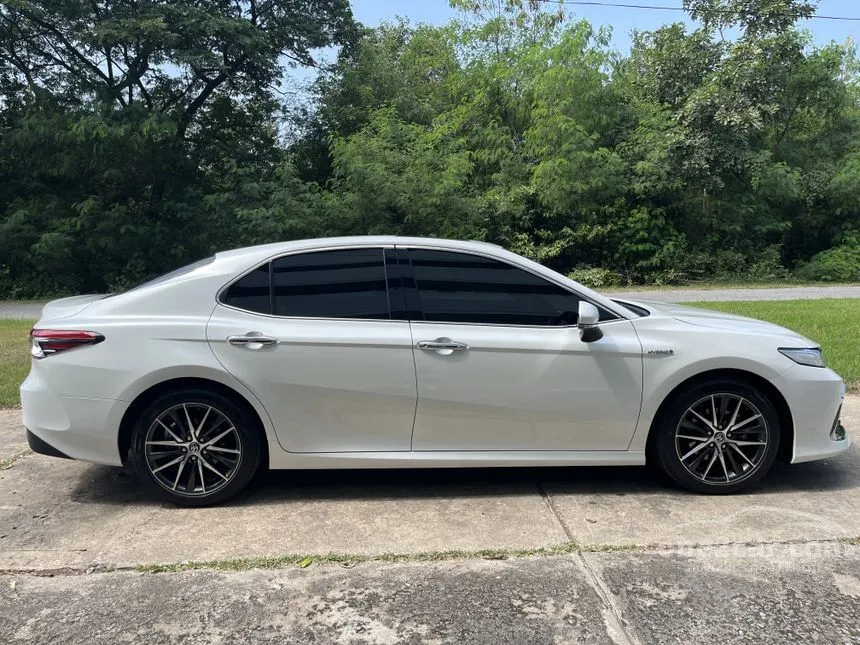 2023 Toyota CAMRY HEV Premium Sedan