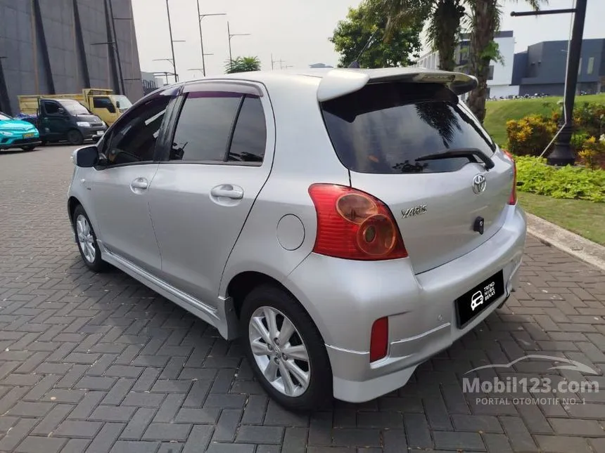 2012 Toyota Yaris E Hatchback
