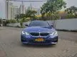 Jual Mobil BMW 330i 2020 M Sport 2.0 di DKI Jakarta Automatic Sedan Biru Rp 830.000.000