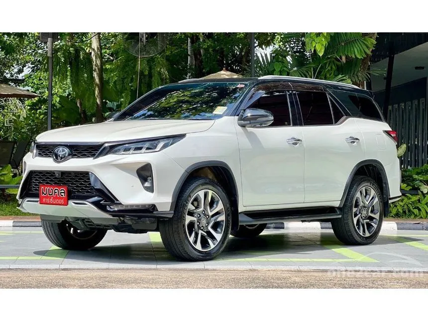 2021 Toyota Fortuner Legender SUV