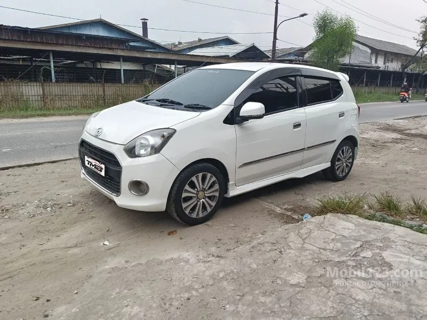 2016 Daihatsu Ayla X Hatchback
