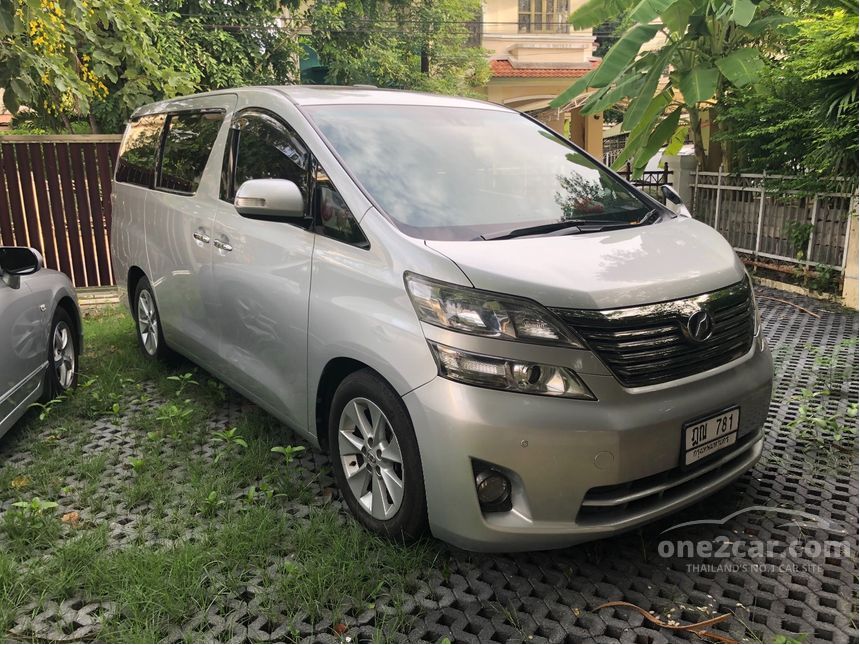Toyota vellfire 2010