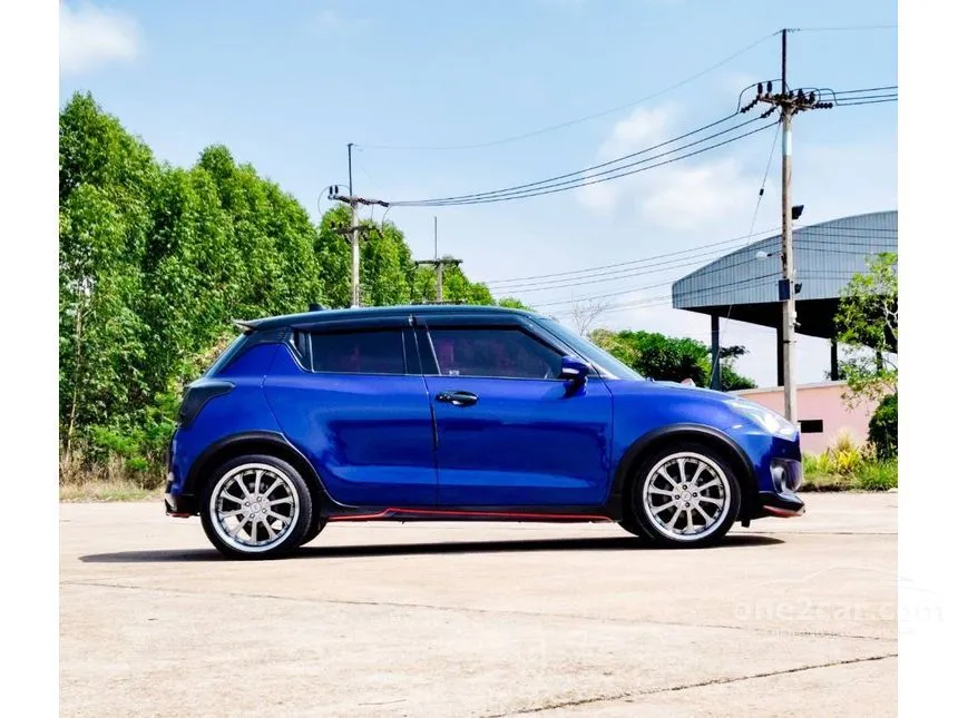 2019 Suzuki SWIFT GLX Hatchback