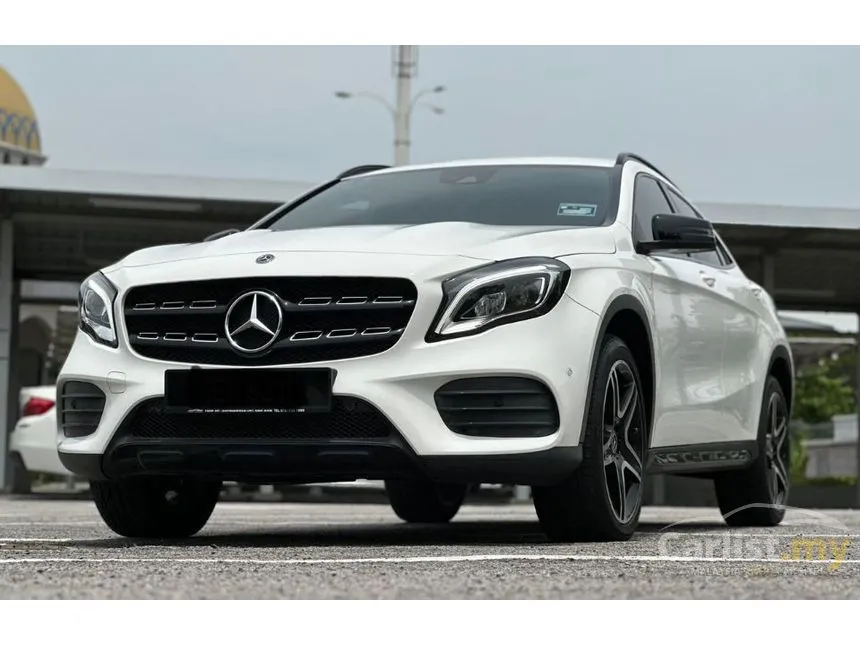 2019 Mercedes-Benz GLA250 4MATIC AMG Line SUV