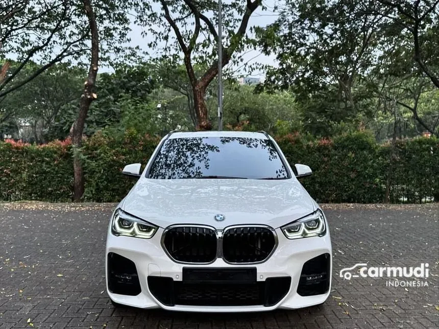 Jual Mobil BMW X1 2022 sDrive18i M Sport 1.5 di Banten Automatic SUV Putih Rp 583.000.000