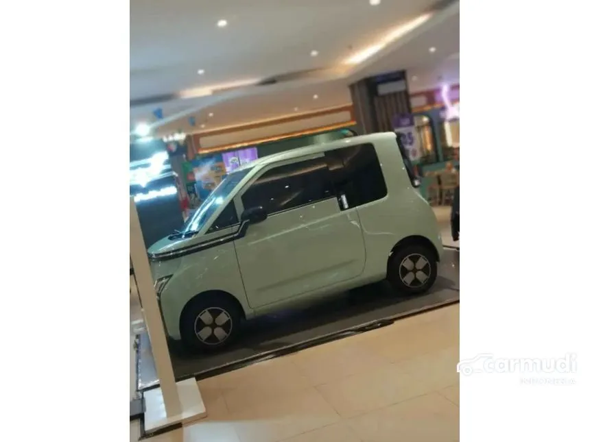 2024 Wuling EV Air ev Standard Range Hatchback