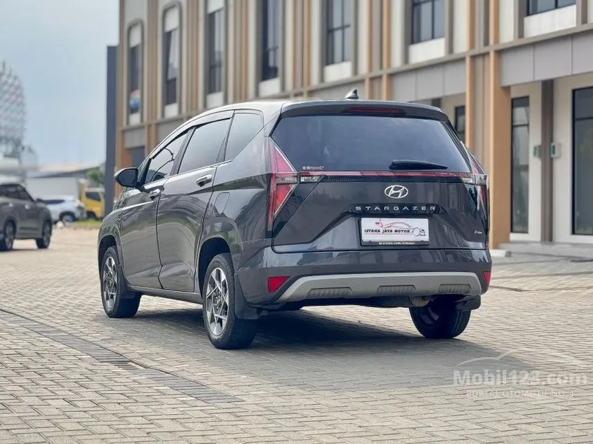 2023 Hyundai Stargazer Prime MPV