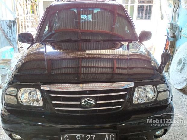  Suzuki  Grand Escudo  XL  7 Mobil  Bekas  Baru  dijual  di 