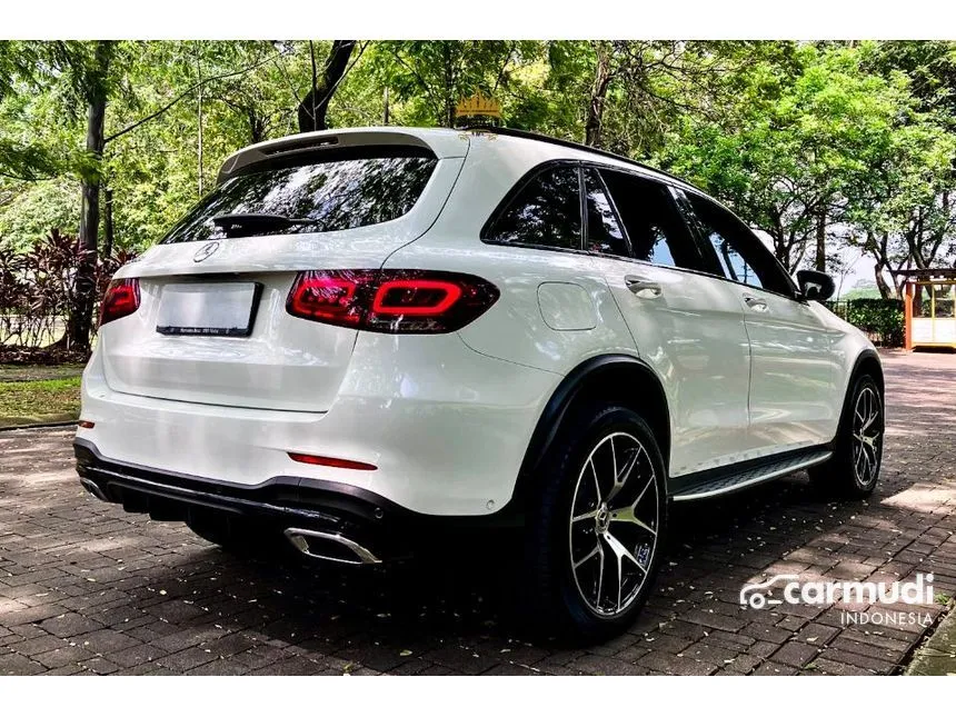 2022 Mercedes-Benz GLC200 AMG Line Night Edition SUV