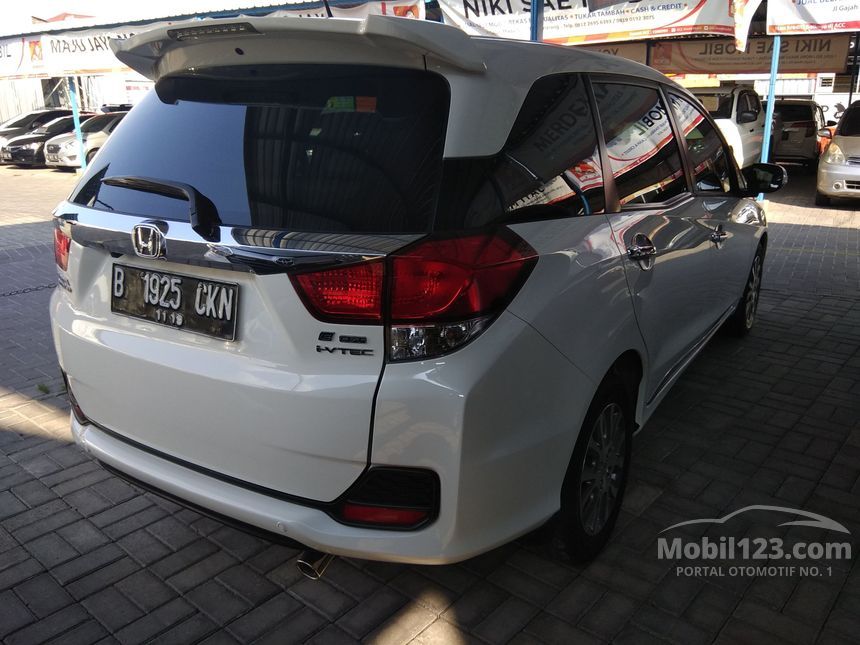 Jual Mobil  Honda  Mobilio  2014 E 1 5 di Jawa  Tengah  