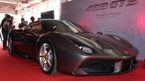 Ferrari 488 GTB Resmi Diluncurkan di Indonesia