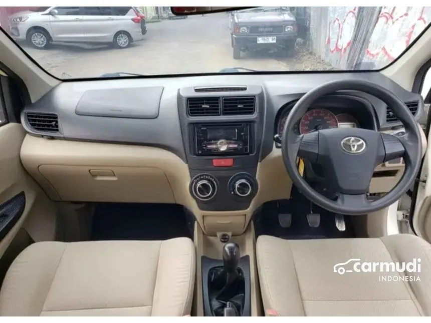 2015 Toyota Avanza E MPV