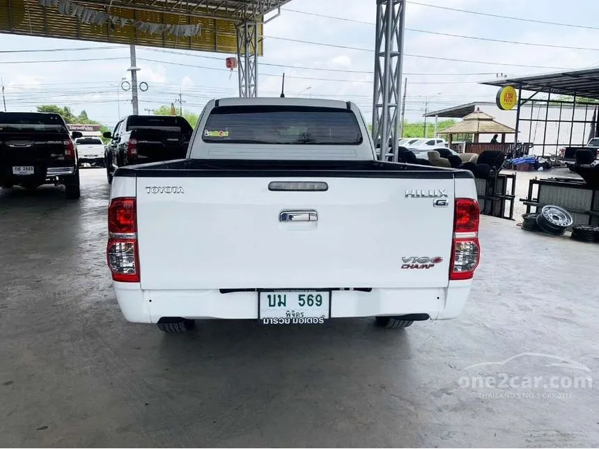 2013 Toyota Hilux Vigo E Pickup