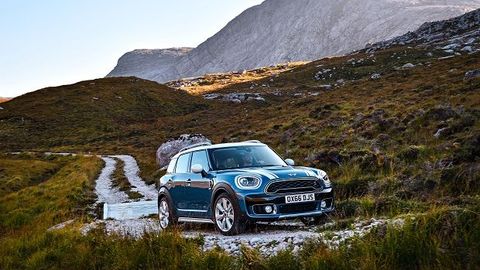 MINI Unveils Second Generation Countryman, Plug-In Hybrid Variant Added