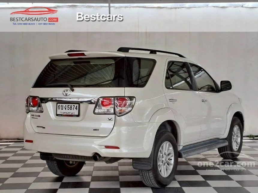 2012 Toyota FORTUNER V SUV