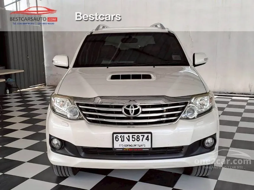 2012 Toyota FORTUNER V SUV