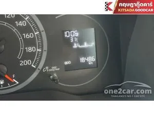 2022 Toyota HIACE 2.8 Eco Van