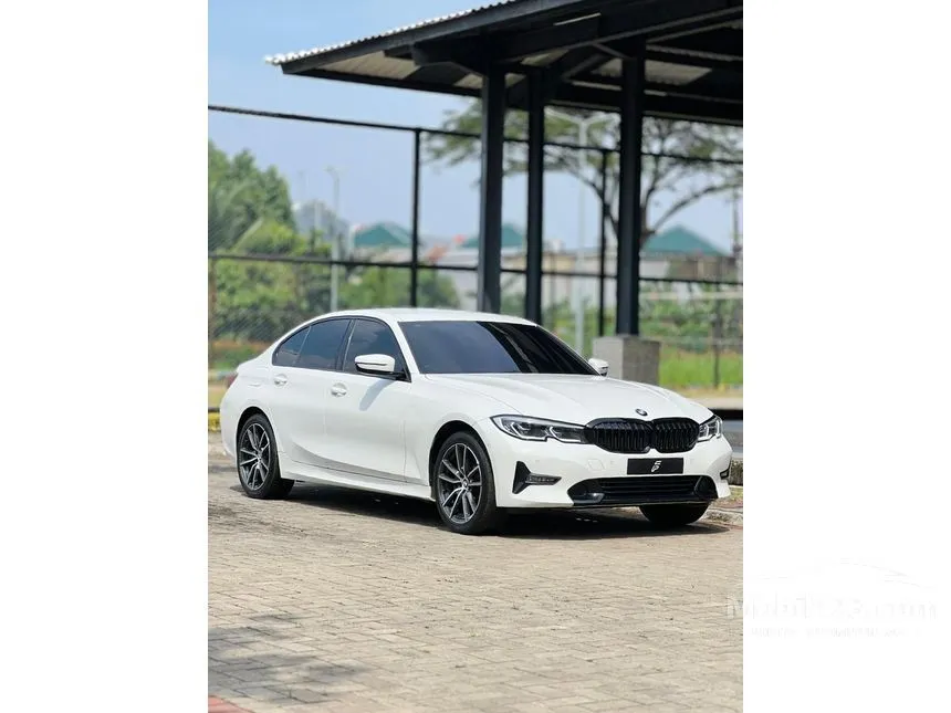 2020 BMW 320i Sport Sedan