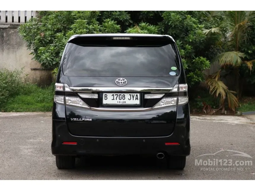 2013 Toyota Vellfire ZG Van Wagon