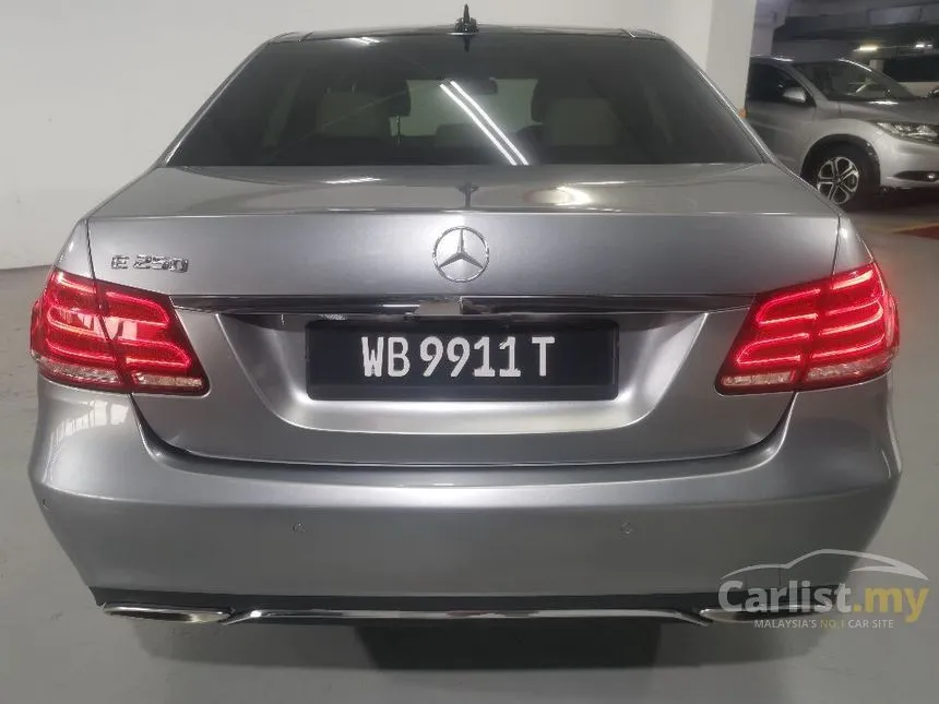 2014 Mercedes-Benz E250 CGI-W212C Sedan