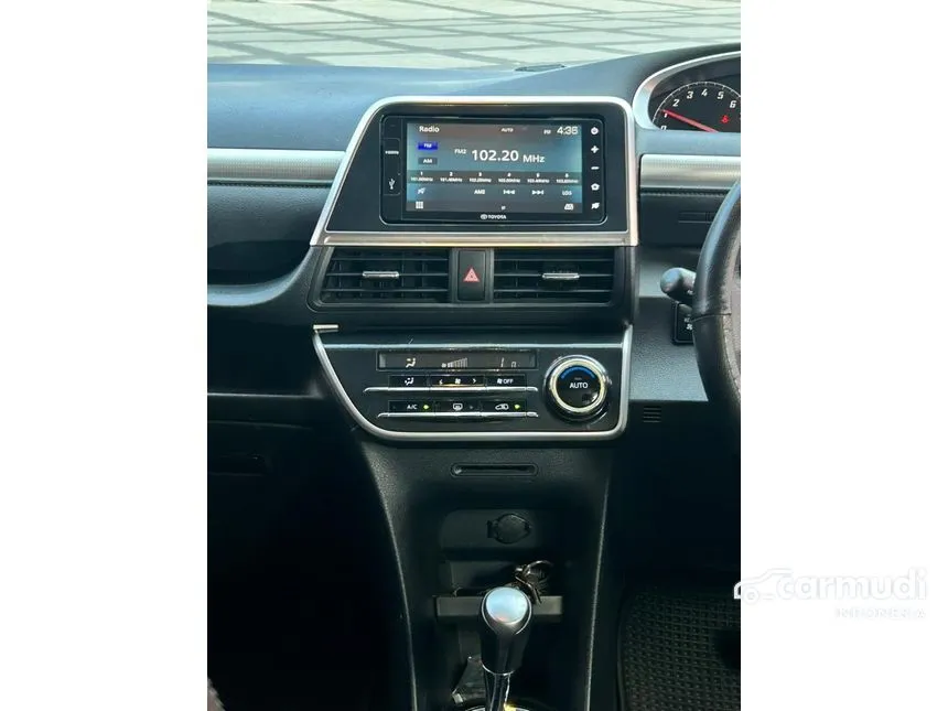 2016 Toyota Sienta Q MPV