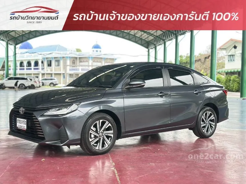 2024 Toyota Yaris Ativ Smart Sedan