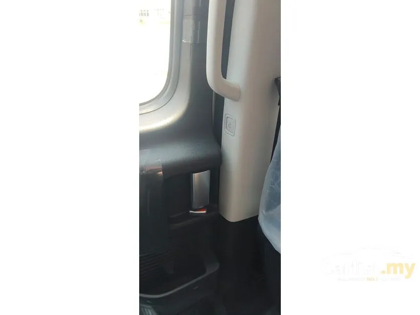 2025 Hyundai Staria Prime (10-seater) MPV